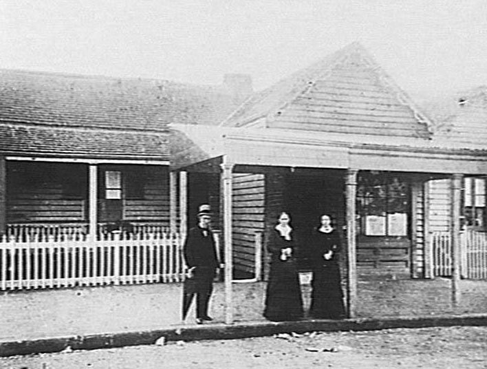 A shop on the Corso, Manly