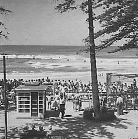 Oceanfront along South Steyne