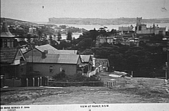 View over Dalley's Castle to Manly Cove