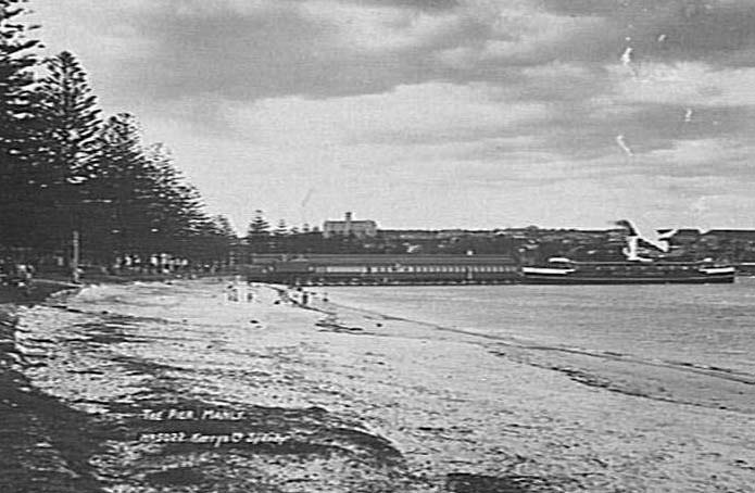 Ferry S.S. "Bellubera" at Manly Wharf