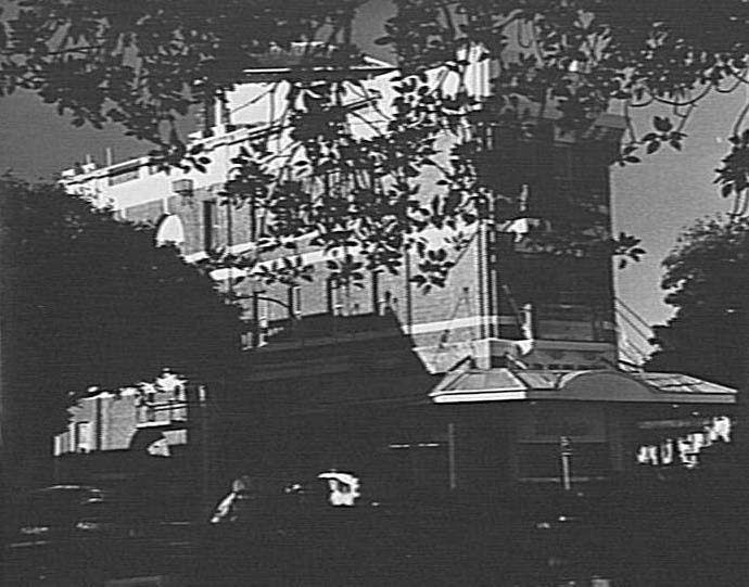 Corner of Whistler Street and The Corso, Manly, 1973