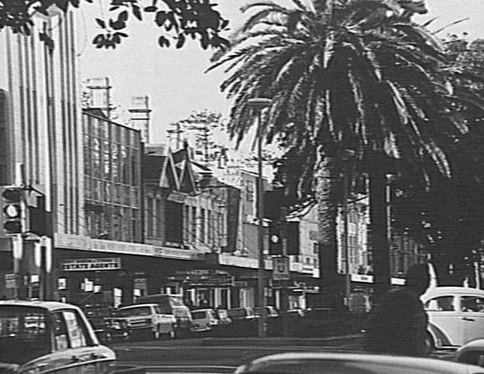 The Corso, Manly, 1973
