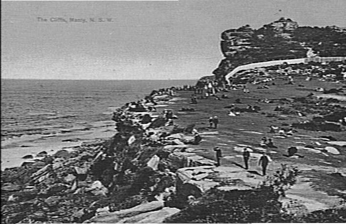 Lookout above Shelly Beach