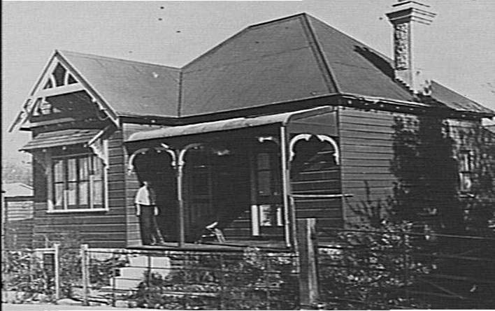 De Russet family home, 80 West Street, Balgowlah