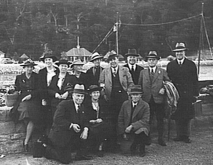 Members of Manly, Warringah and Pittwater Historical Society at Bobbin Head
