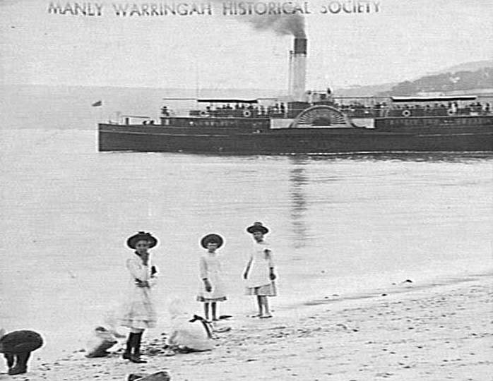 Unidentified ferry at Manly Wharf