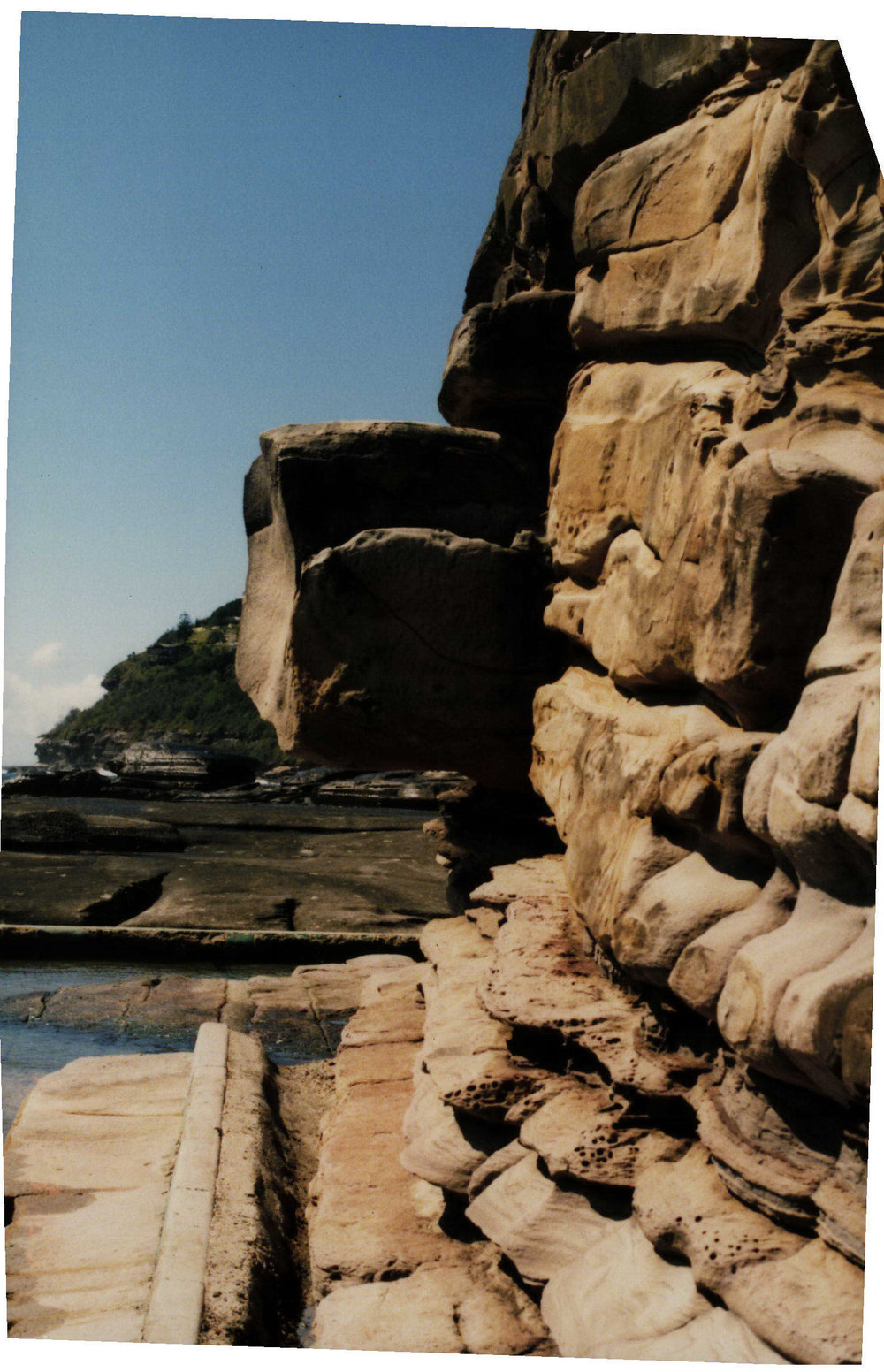 Whale Beach cliffs near rock pool