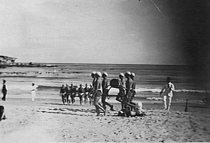 Manly Surf Club's Rescue and Resuscitation Team, c  1920