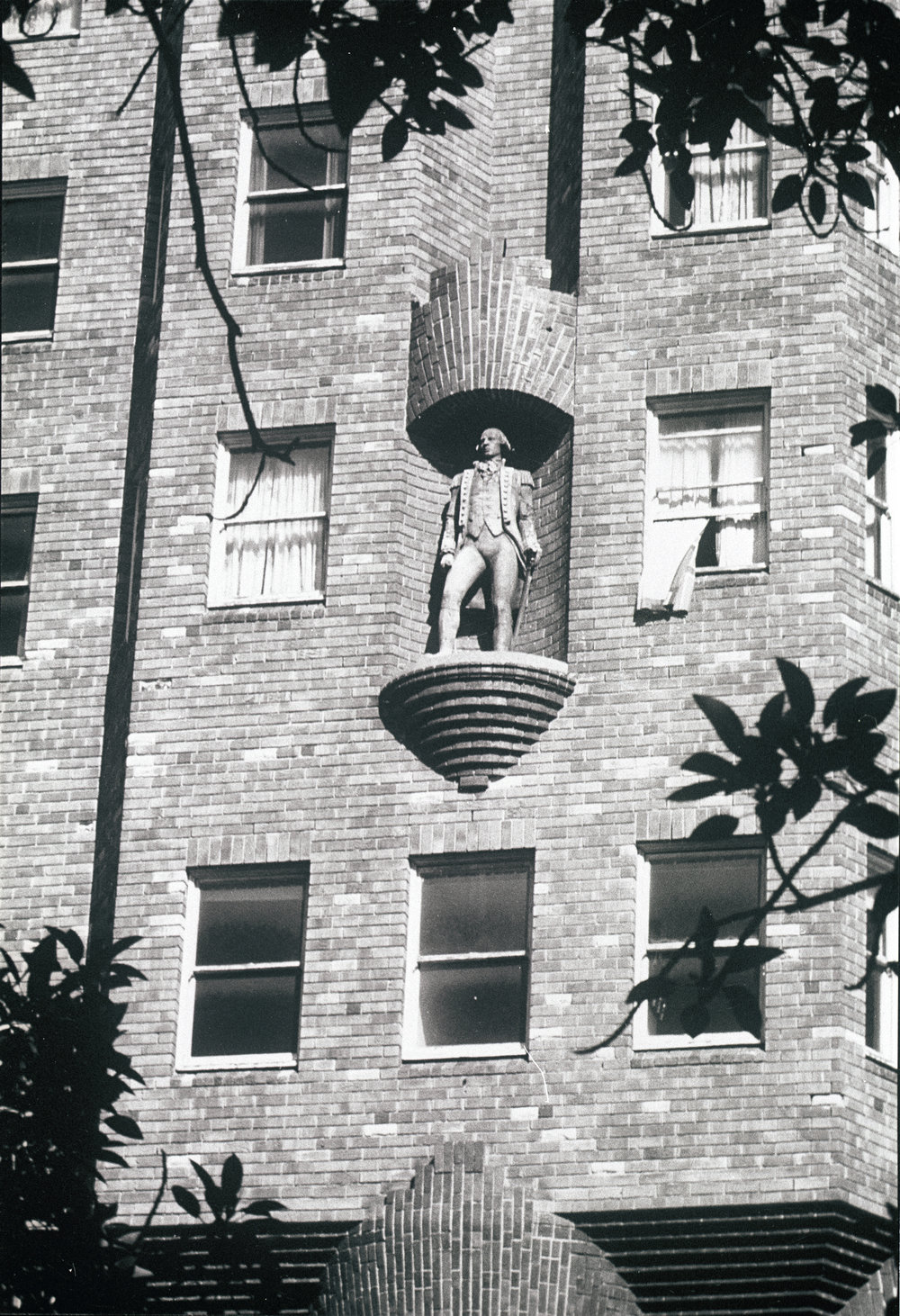 The facade of Hotel Manly, prior to demolition