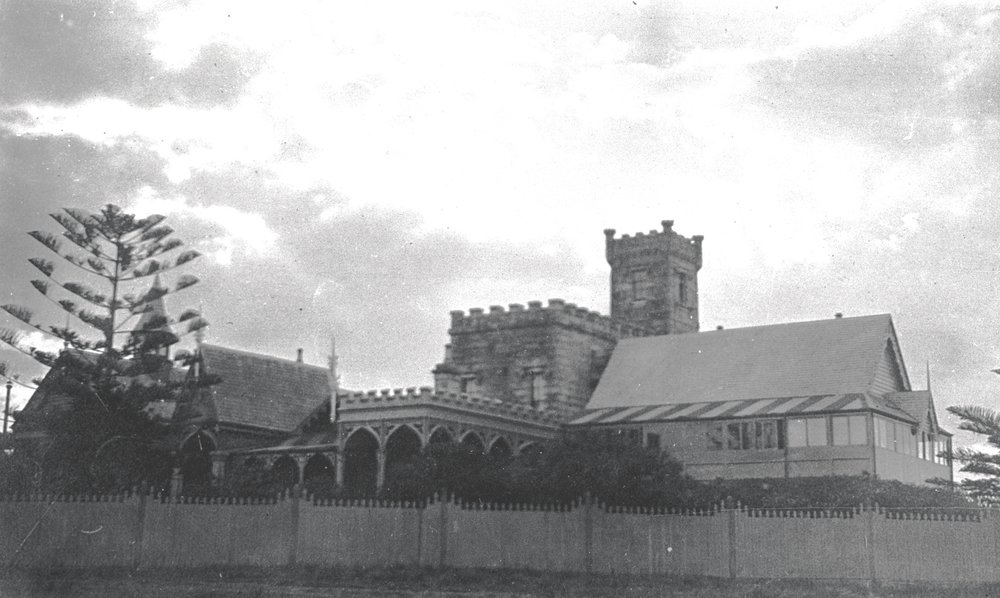 Dalley's Castle, "Marinella"