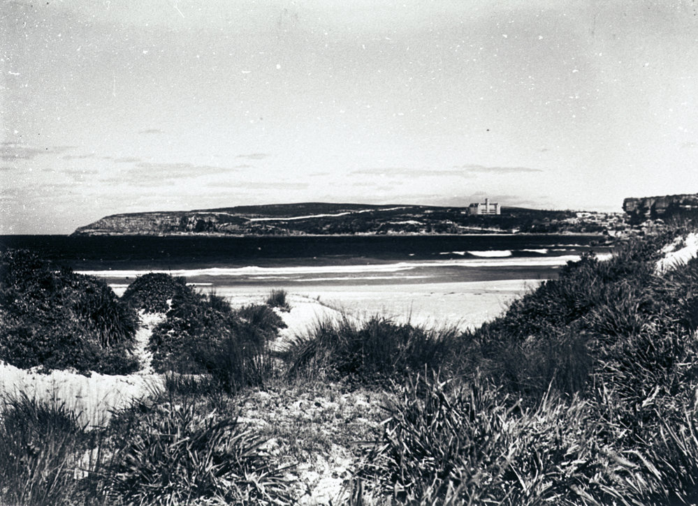 View across Freshwater Beach to North Head