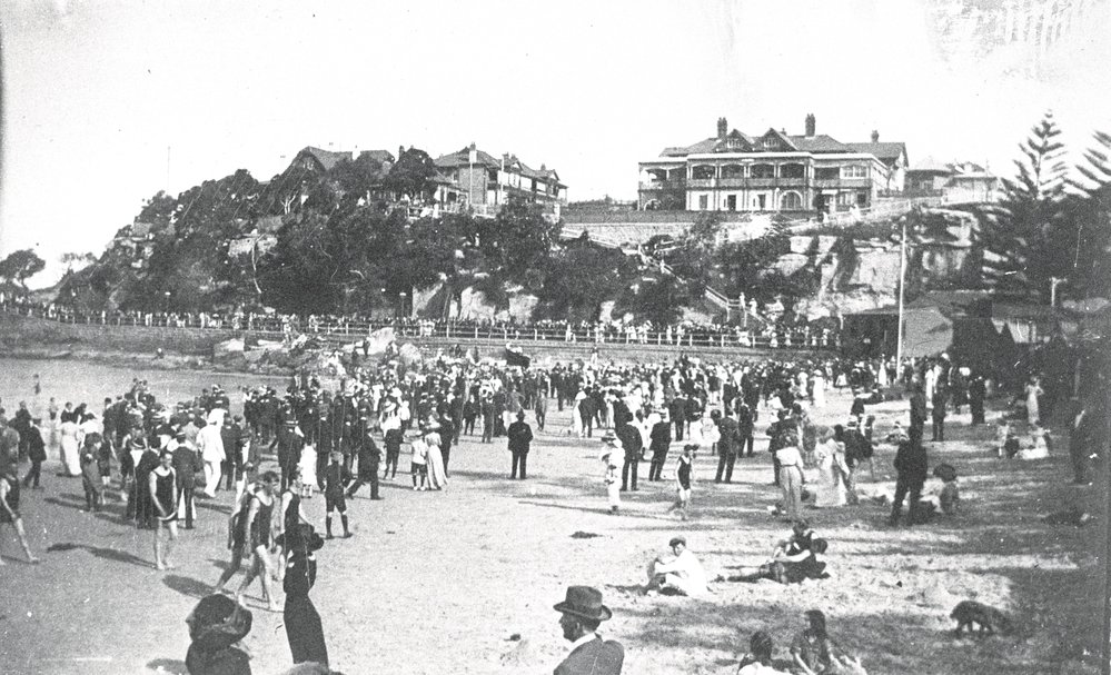 Crowd on Manly Beach