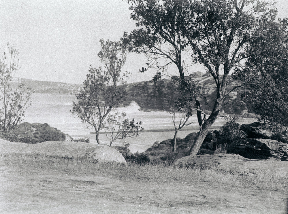 View looking south across Freshwater Beach, Harbord