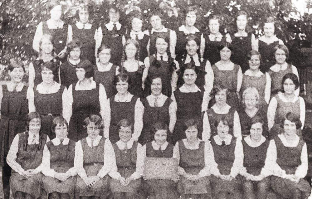 Manly Girls High School pupils, Class 8B, 1931