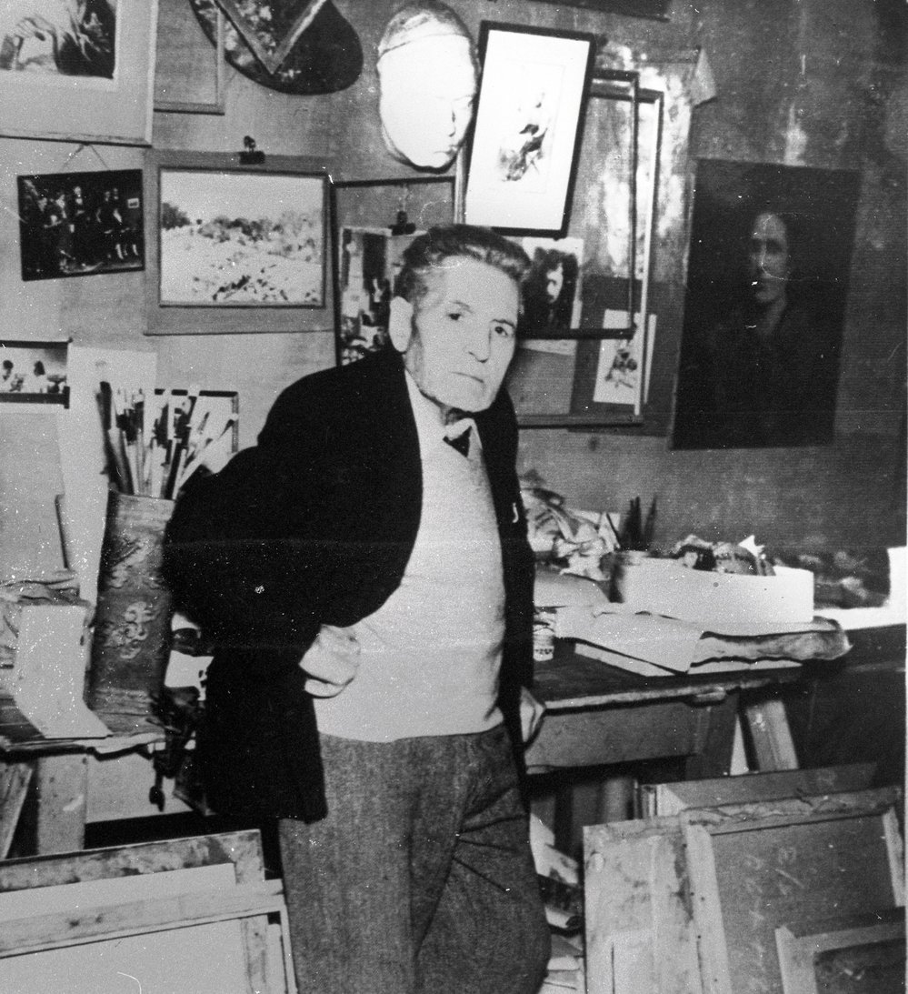 Anthony Dattilo-Rubbo in his studio, 1952