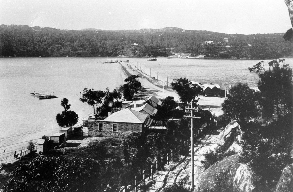 Old Spit Road, leading down to The Spit