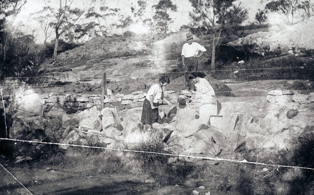 Start of construction of a house in Seaforth Crescent, Seaforth