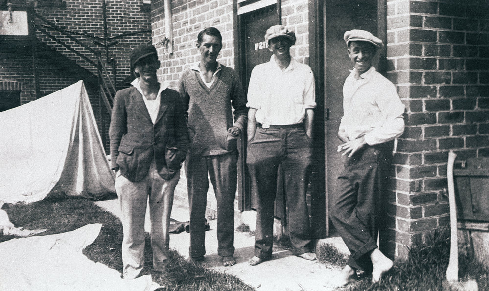 Members of Manly 16ft Skiff CLub at Cronulla