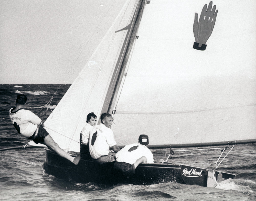 18ft Skiff "Red Hand" out of North Harbour