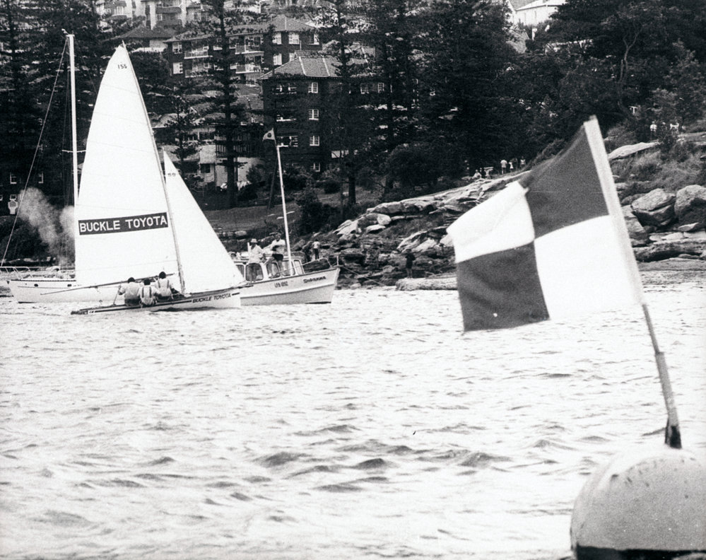 Manly 16ft Skiff "Buckle Toyota" pictured off Delwood Beach