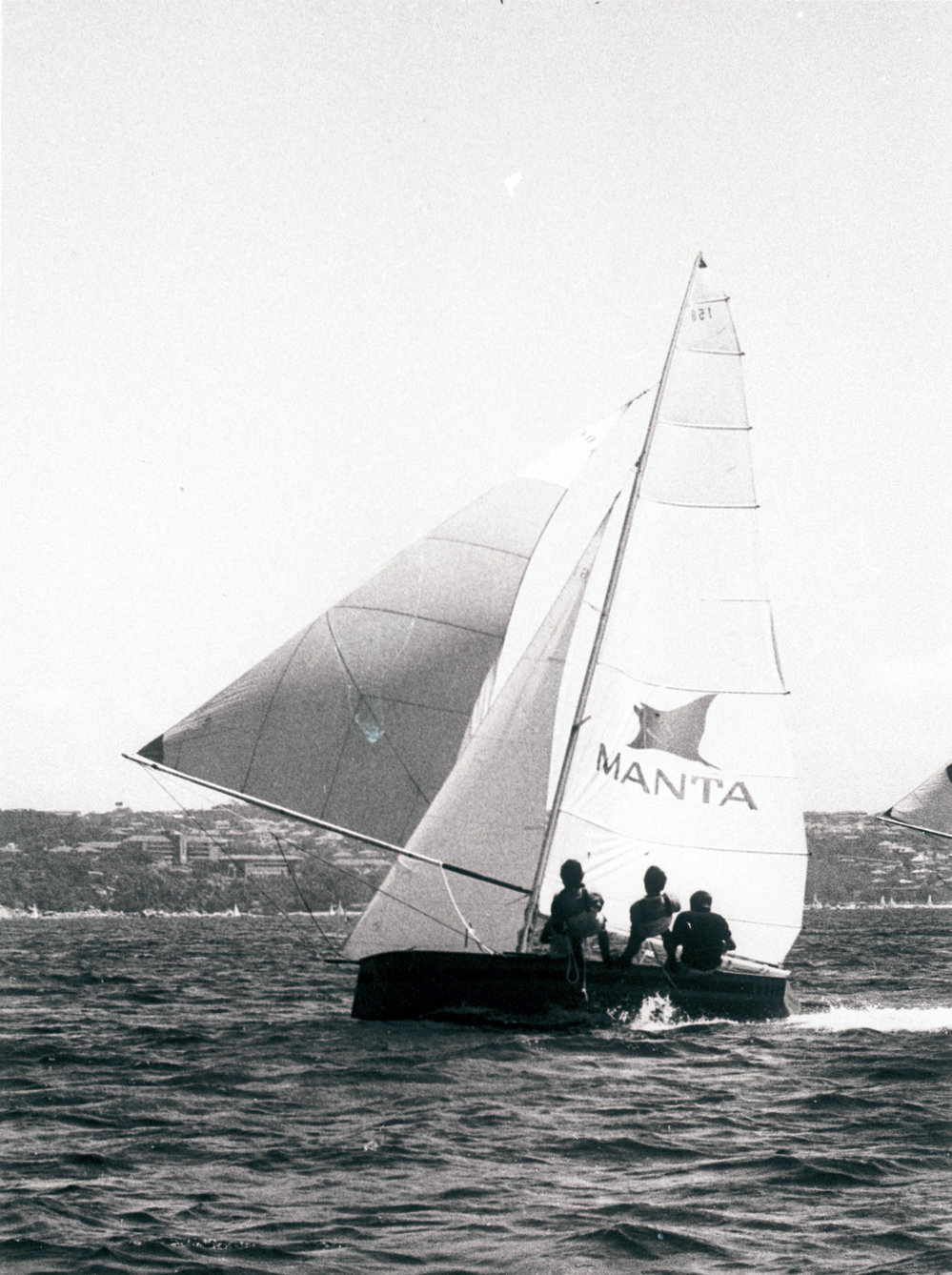 Manly 16ft Skiff "Manta" on Sydney Harbour