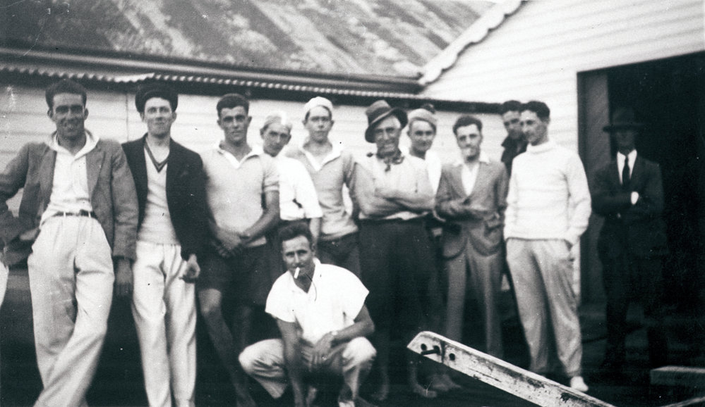 Members of Manly Sailing Club
