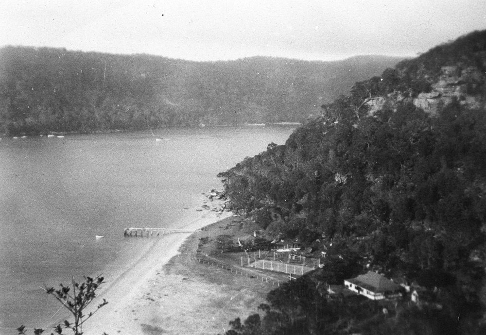 Mackerel Beach, looking south over Coasters Retreat, 1937