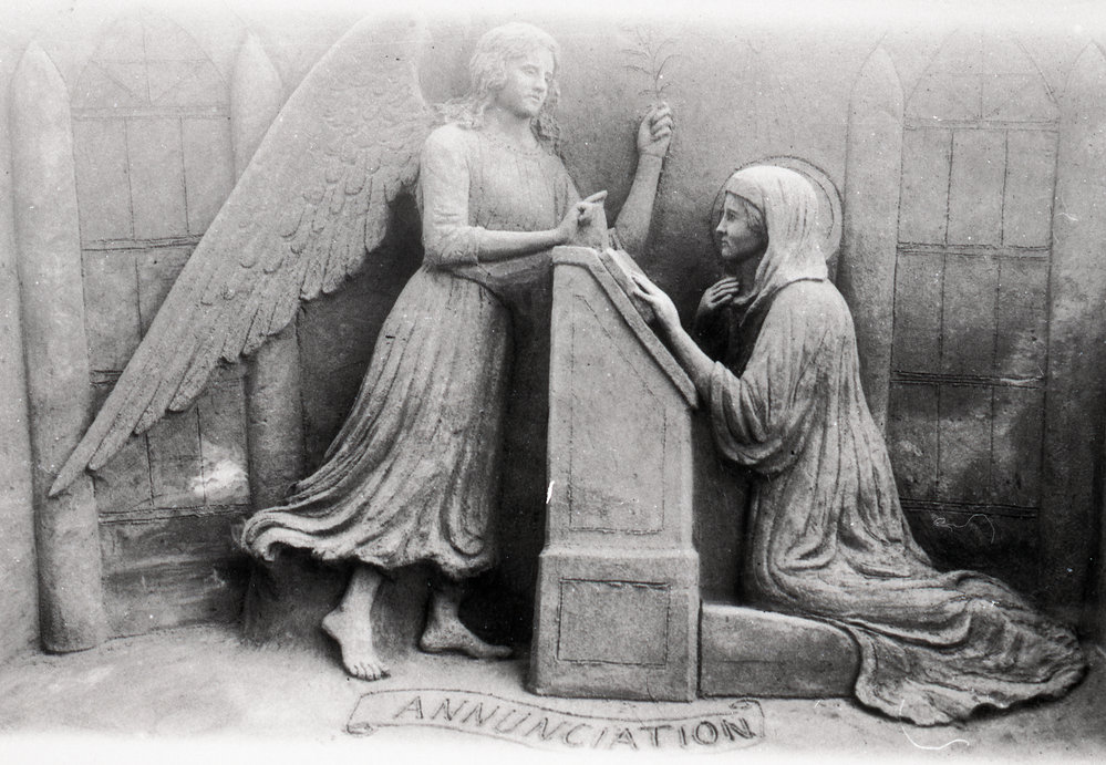 Sand sculpture by J. Suchomlin