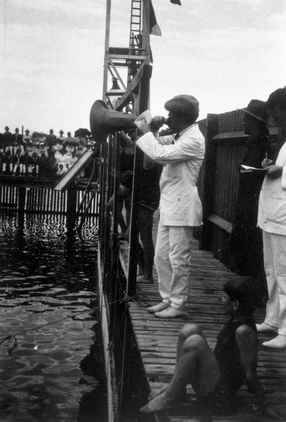 "The Man with the Megaphone", Fred Williams, at Manly Baths