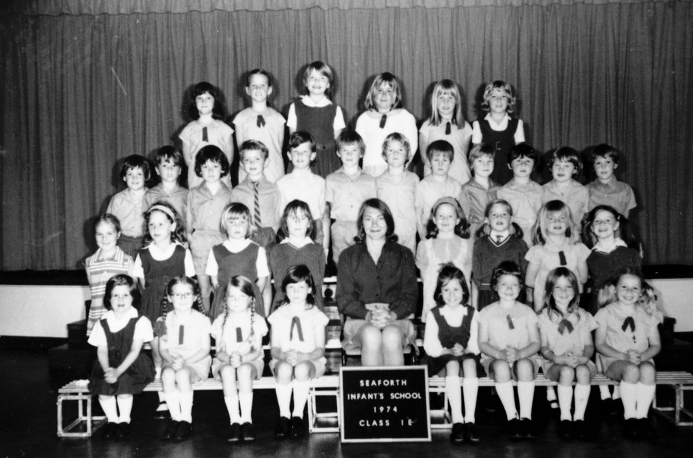 Seaforth Infants School pupils, Class 1E, 1974