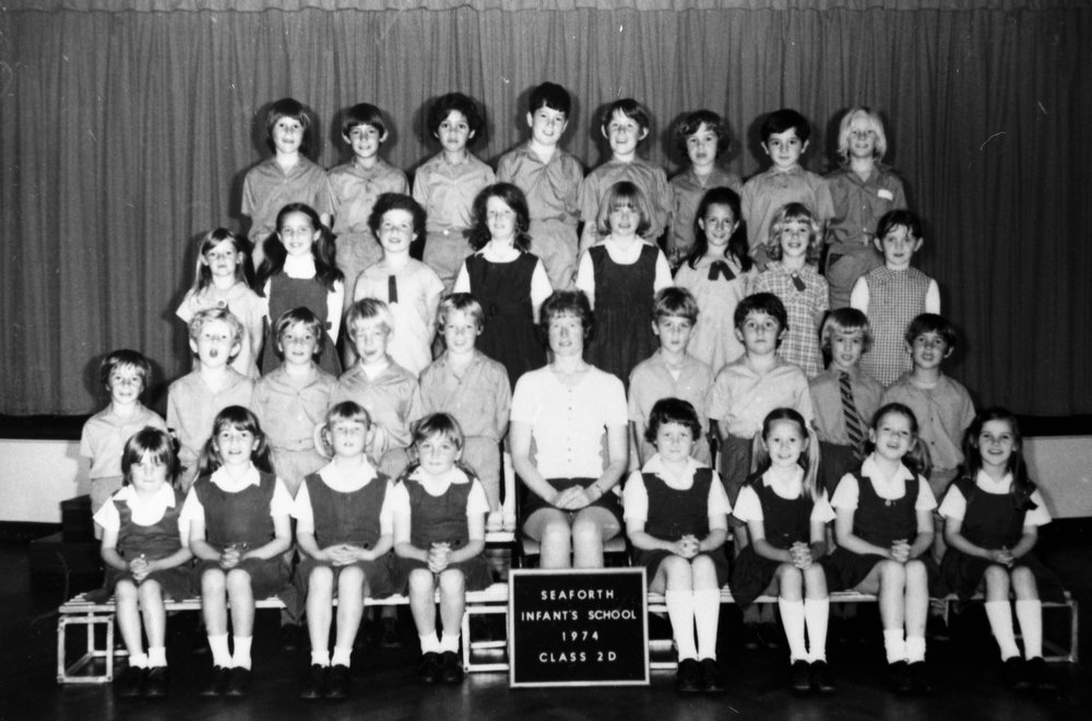 Seaforth Infants School pupils, Class 2D, 1974