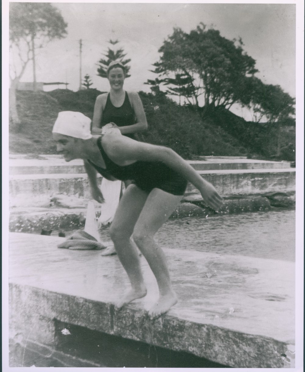 Isa Holburn (Wye) at Dee Why Rock Pool