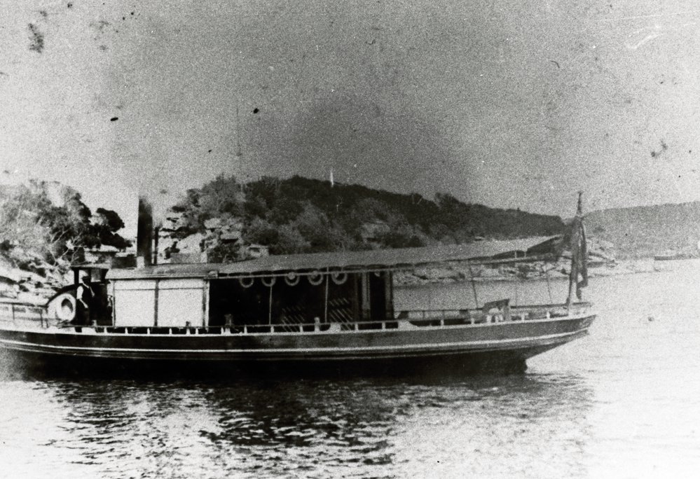 The launch "Lorna Doone" off North Head Quarantine Station