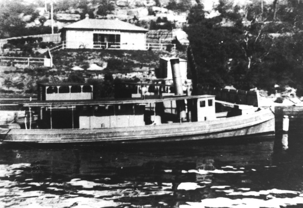 The launch "Lorna Doone" off North Head Quarantine Station