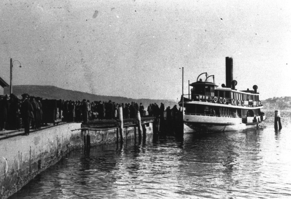 Quarantine Station to Sydney passenger ferry