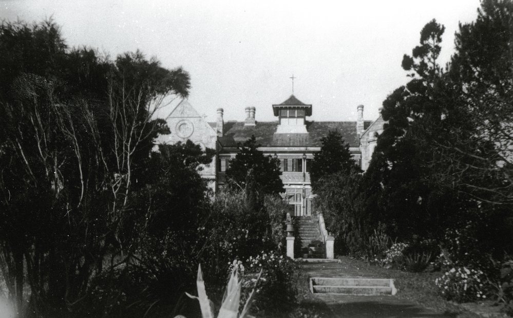 Cardinal's Palace, Manly