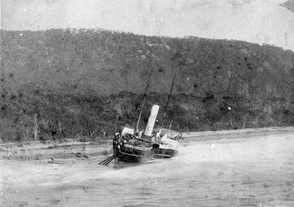 S.S. Collaroy stranded, Collaroy Beach