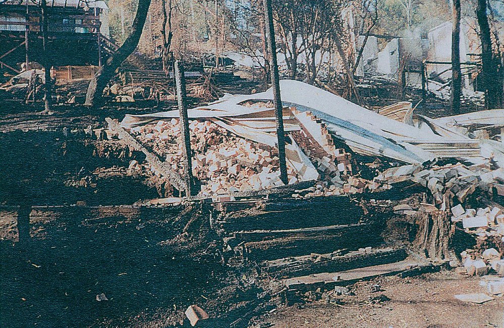Kuttabul Place Elanora after bushfires, 1994