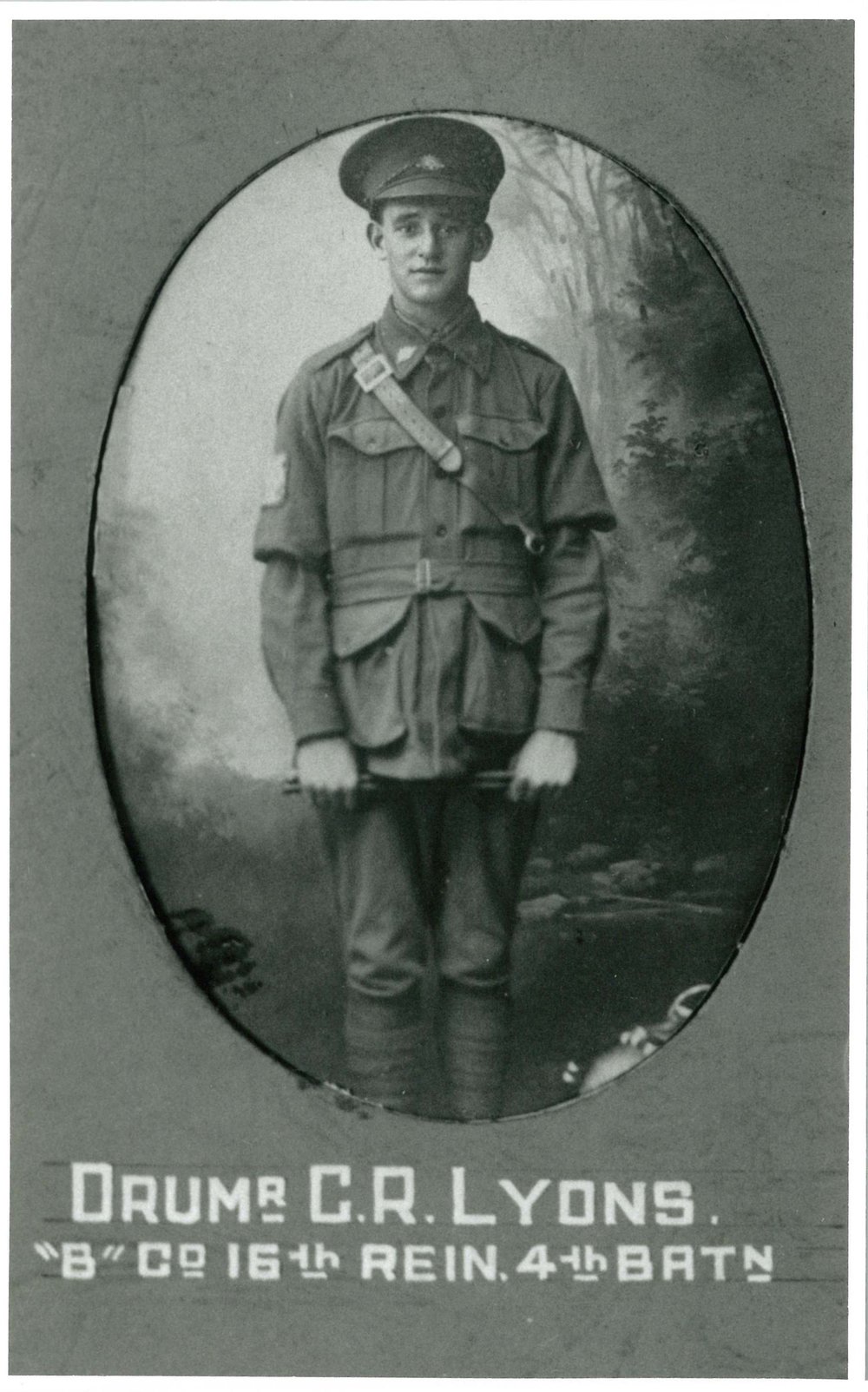 Lyons, Cecil Ross, 5925