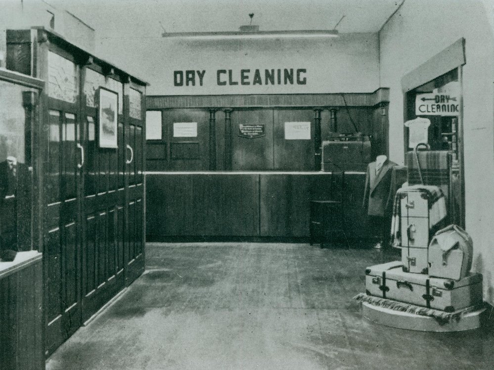 Littles Dry Cleaning, 64-66 The Corso Manly