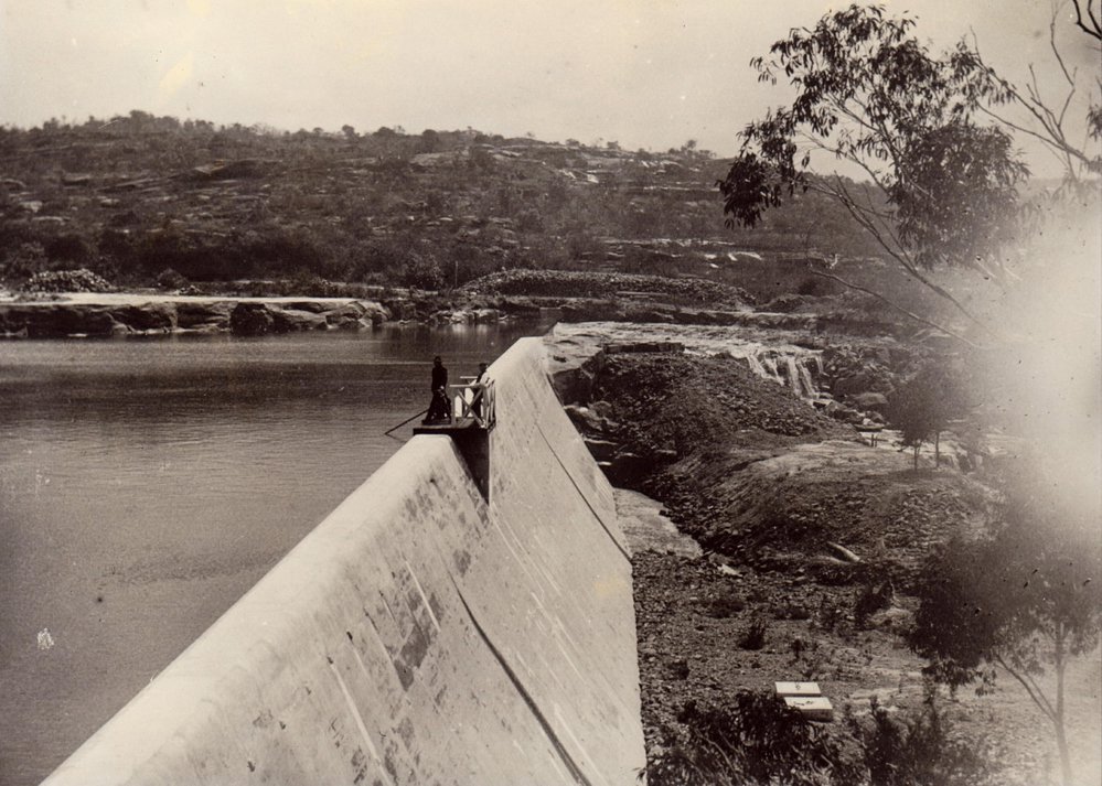 Construction of Manly Dam, c 1891