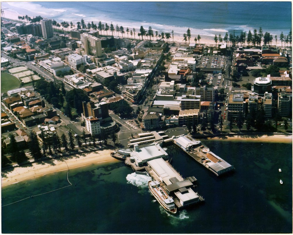 Aerial view of Manly, 1989