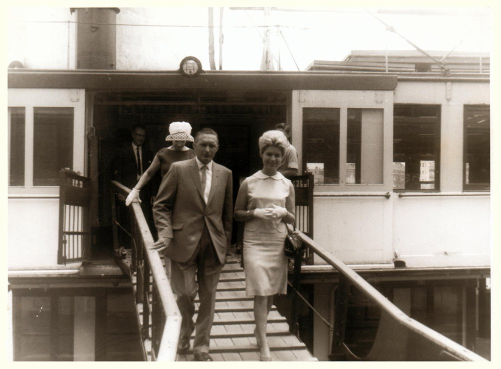 Disembarking from a Manly ferry