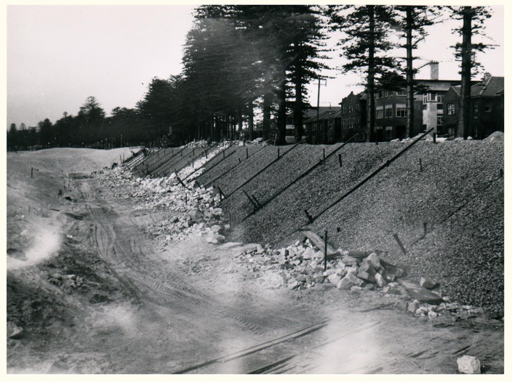 Sea wall at North Steyne during reconstruction