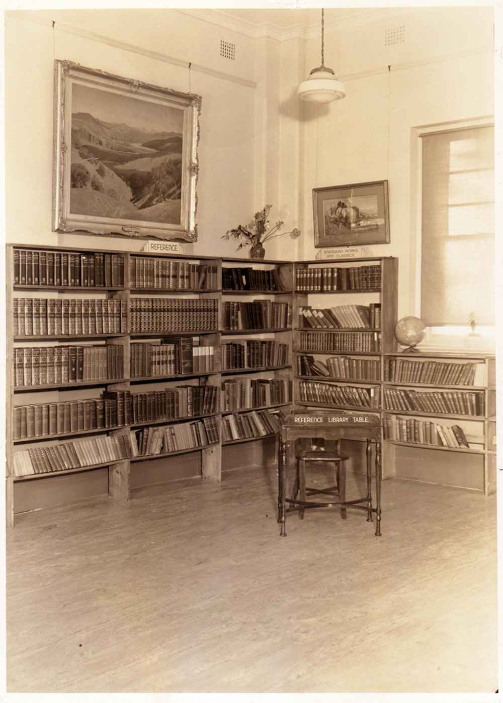 The reference section of the Manly Literary Institute, 1941