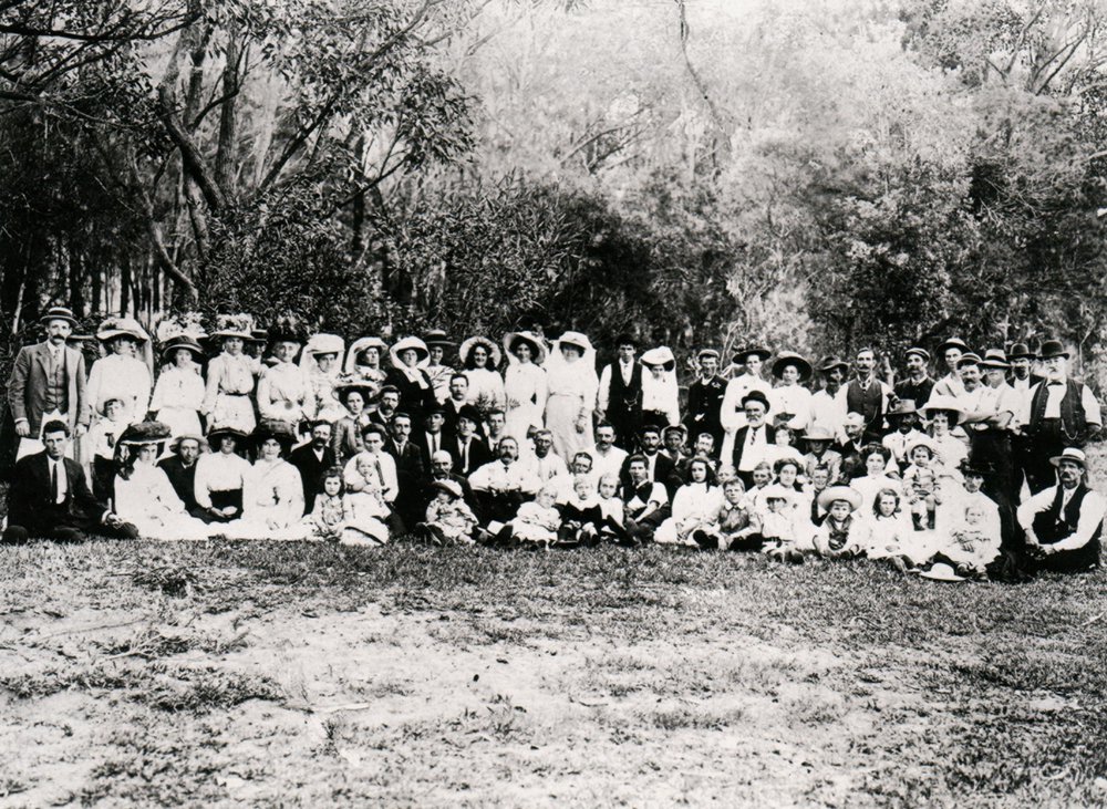 Picnic day at Brookvale, c 1900
