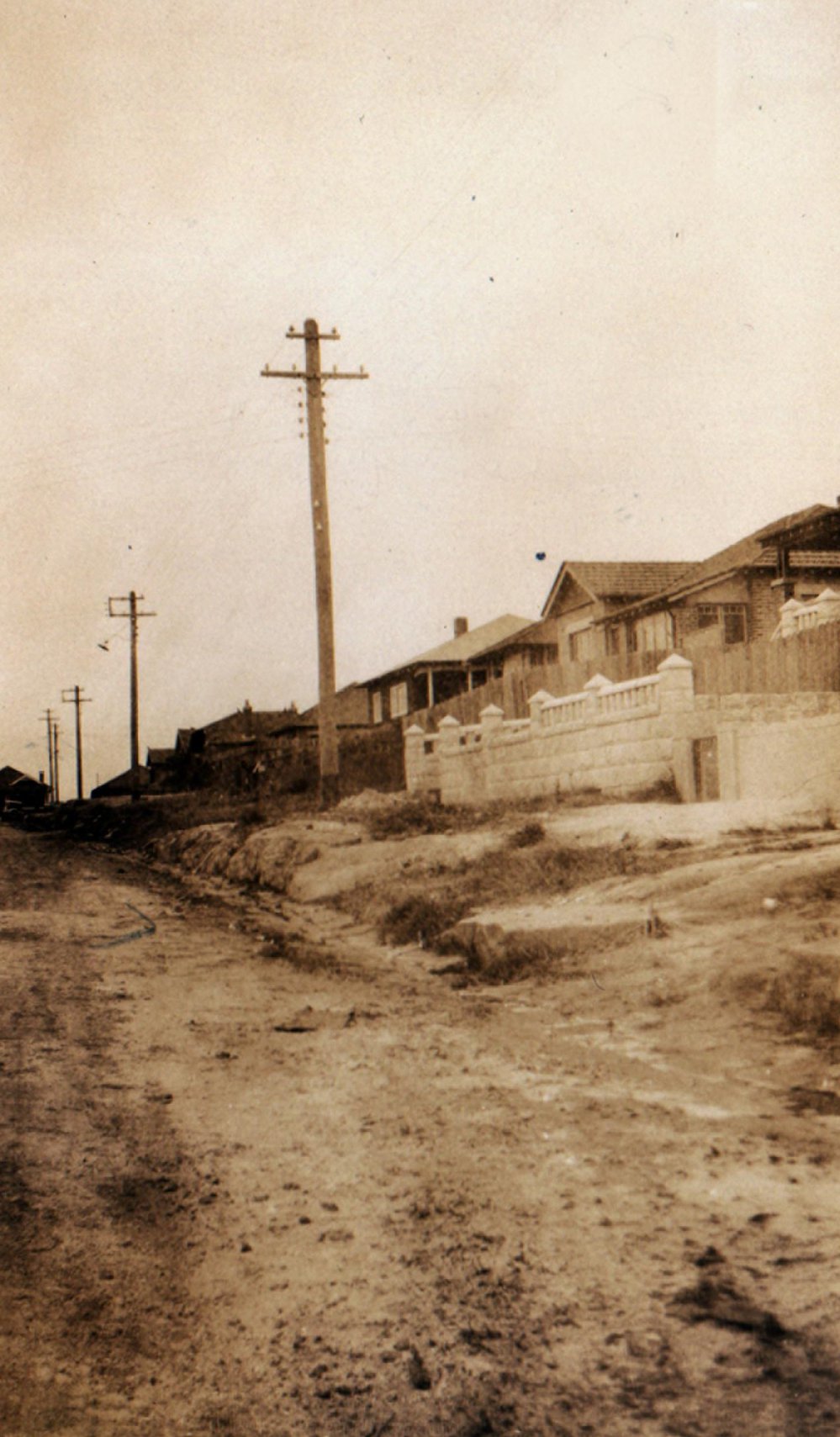 View along Violet Street, Balgowlah from Maretimo Street