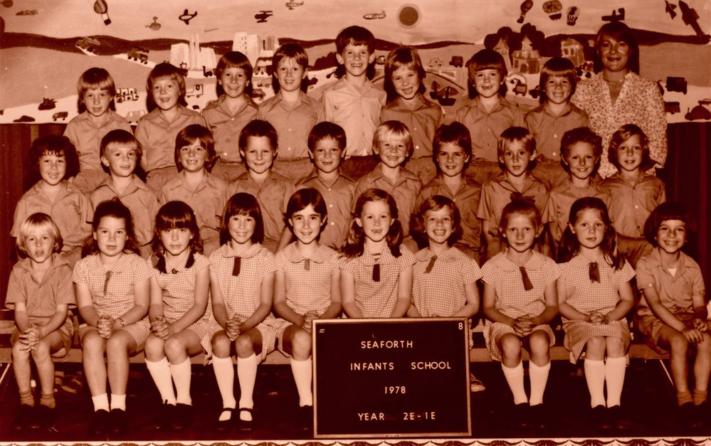 Seaforth Infants School pupils, Class 2E-1E, 1978