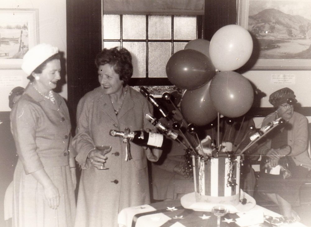 Manly Town Hall reception, showing Claire Preacher