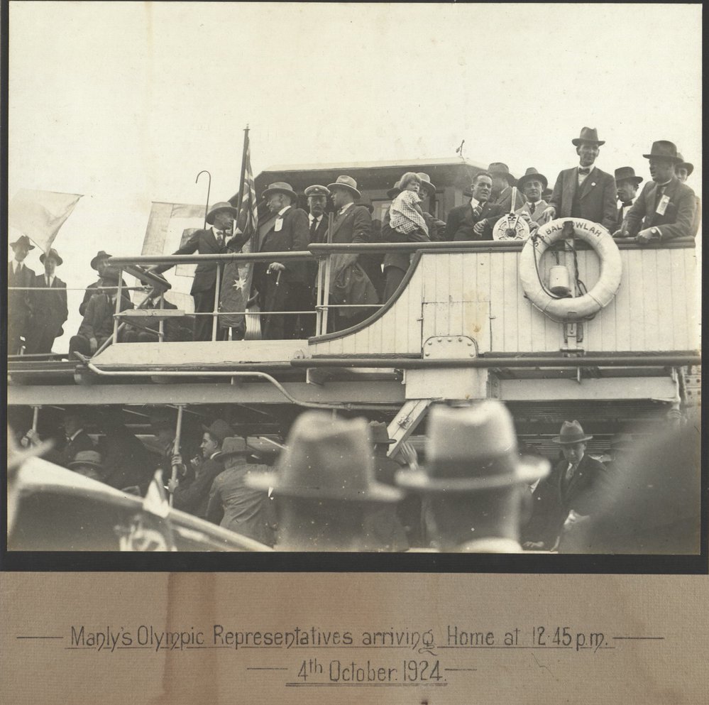 Manlys Olympic representatives, arriving home, 1924